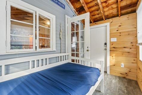 15 Summer Breeze York ME 03909