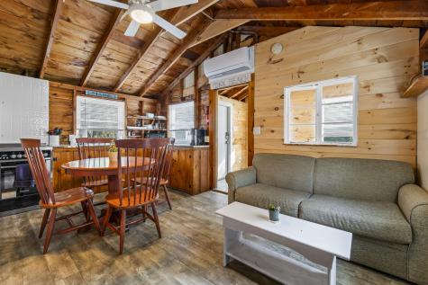 15 Summer Breeze York ME 03909