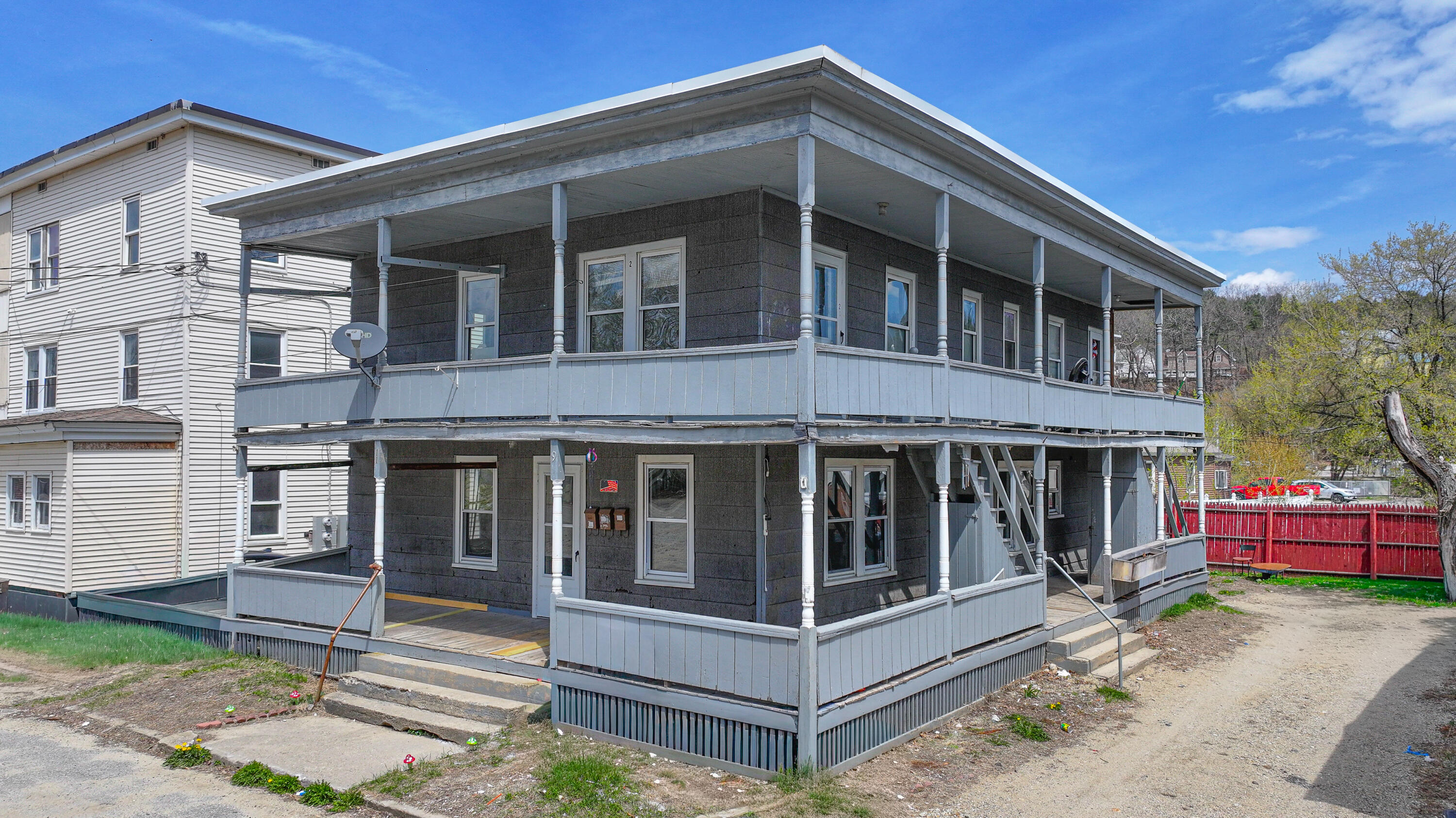 11 Holman Avenue Mexico ME 04257