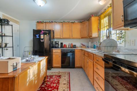 2 Sams Place Kennebunk ME 04043