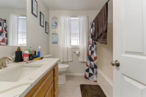 2 Sams Place Kennebunk ME 04043