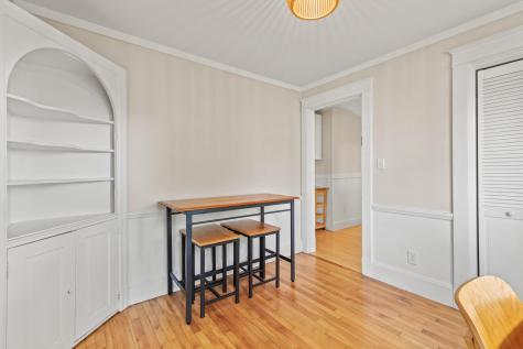 32 Hillis Street Portland ME 04103