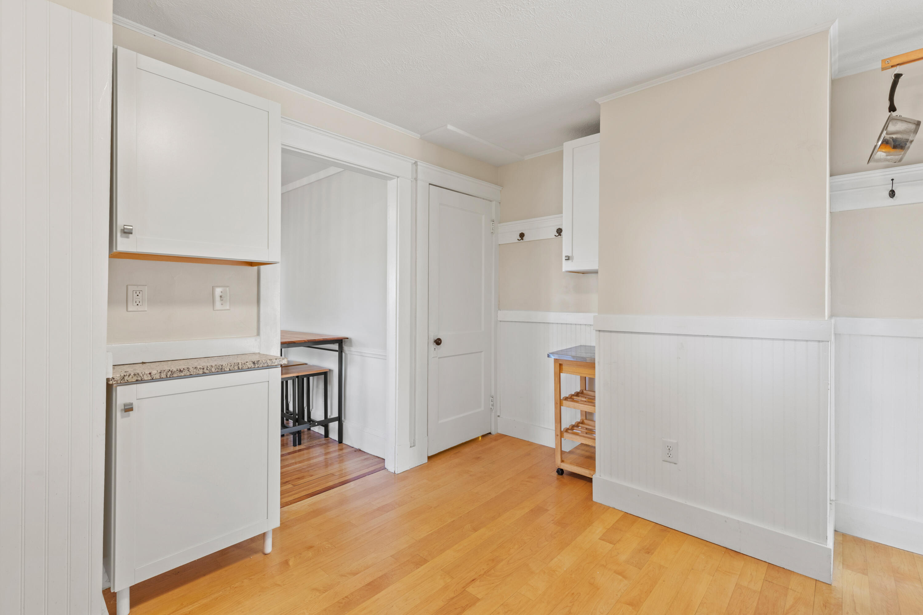 32 Hillis Street Portland ME 04103