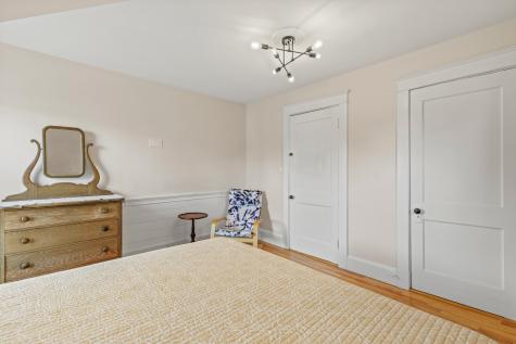 32 Hillis Street Portland ME 04103