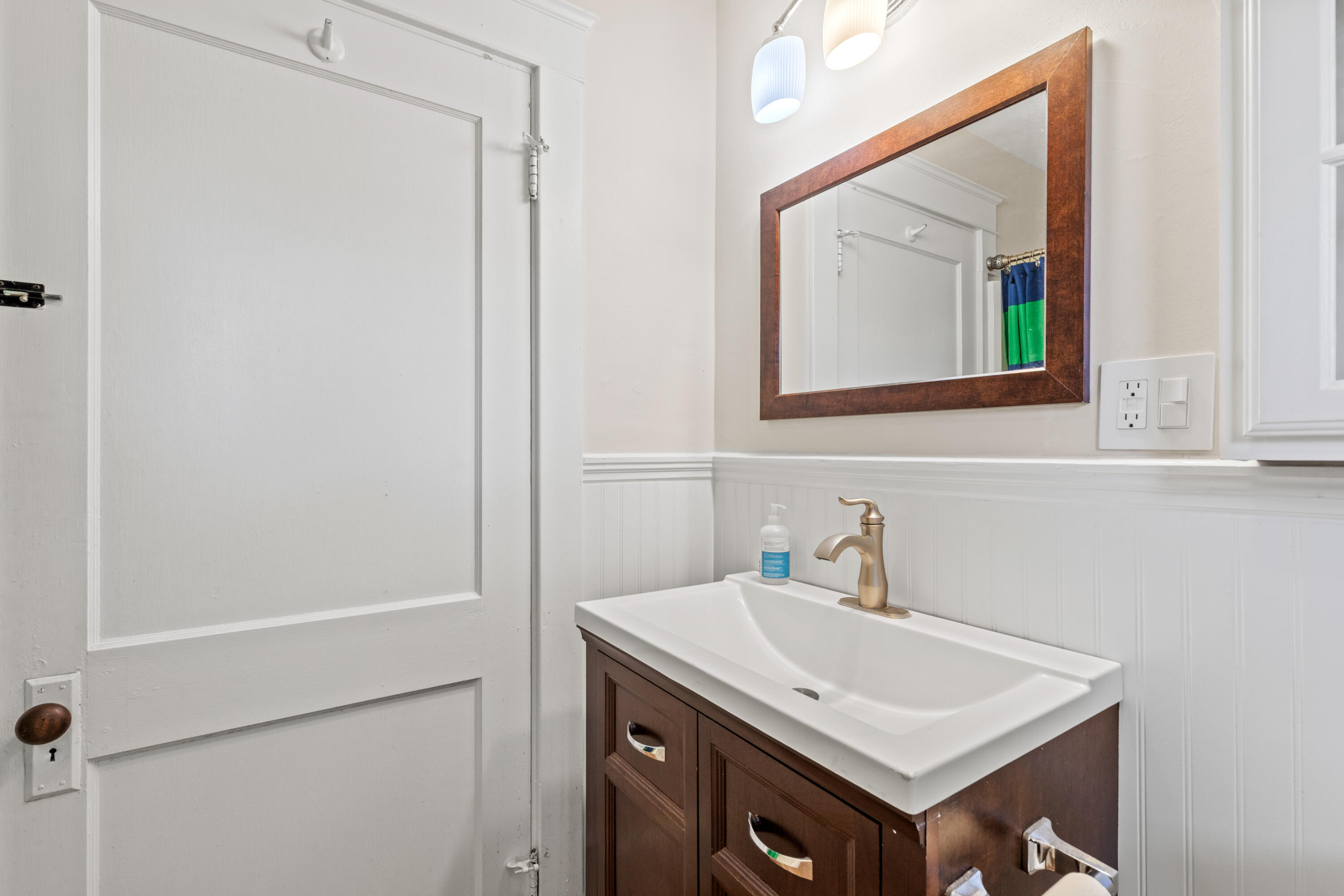 32 Hillis Street Portland ME 04103