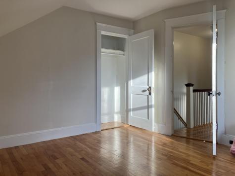 32 Hillis Street Portland ME 04103