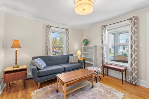 32 Hillis Street Portland ME 04103