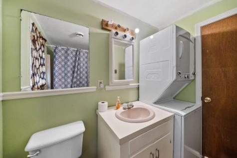 343 Shaker Road Gray ME 04039