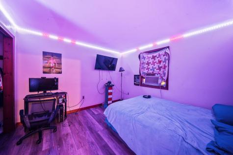 343 Shaker Road Gray ME 04039