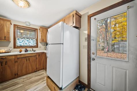 343 Shaker Road Gray ME 04039