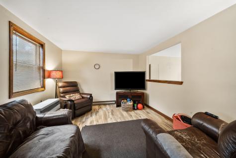 343 Shaker Road Gray ME 04039