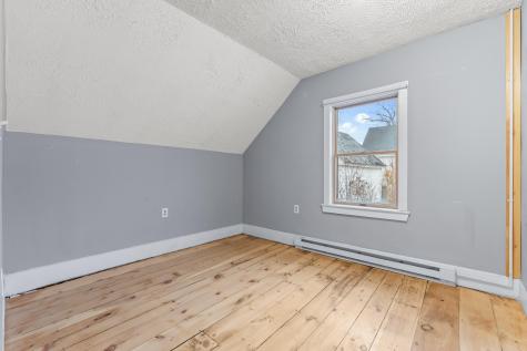 14 Goddard Street Lisbon ME 04252