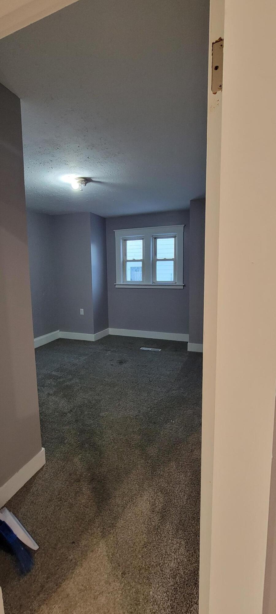 85 Androscoggin Avenue Lewiston ME 04240