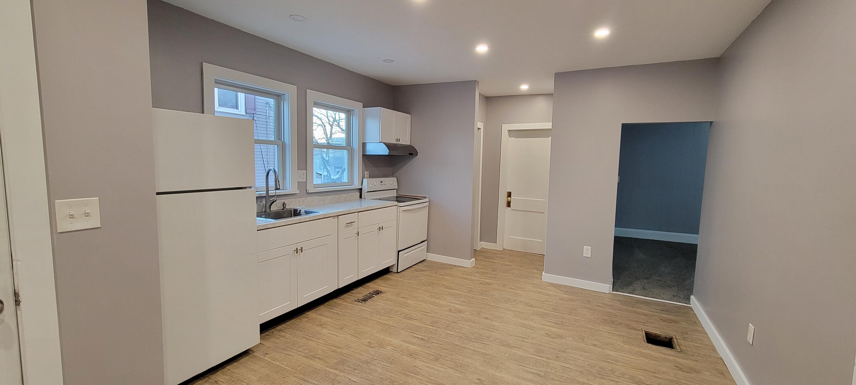 85 Androscoggin Avenue Lewiston ME 04240