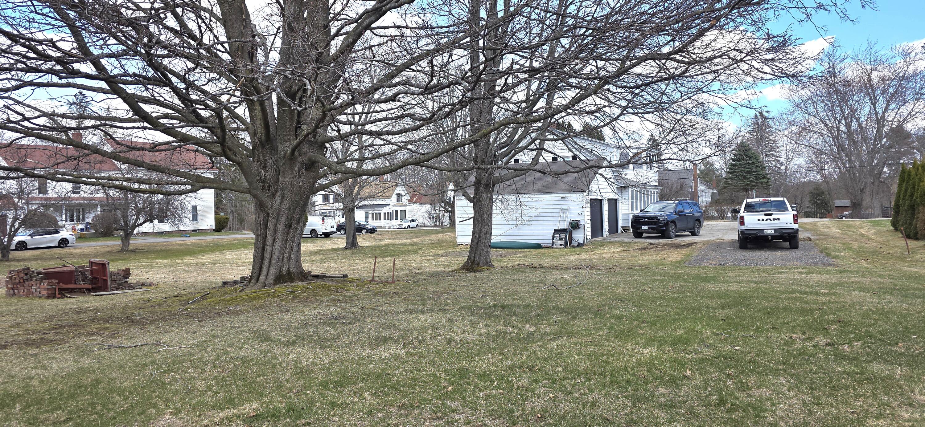 215 Cook Street Auburn ME 04210