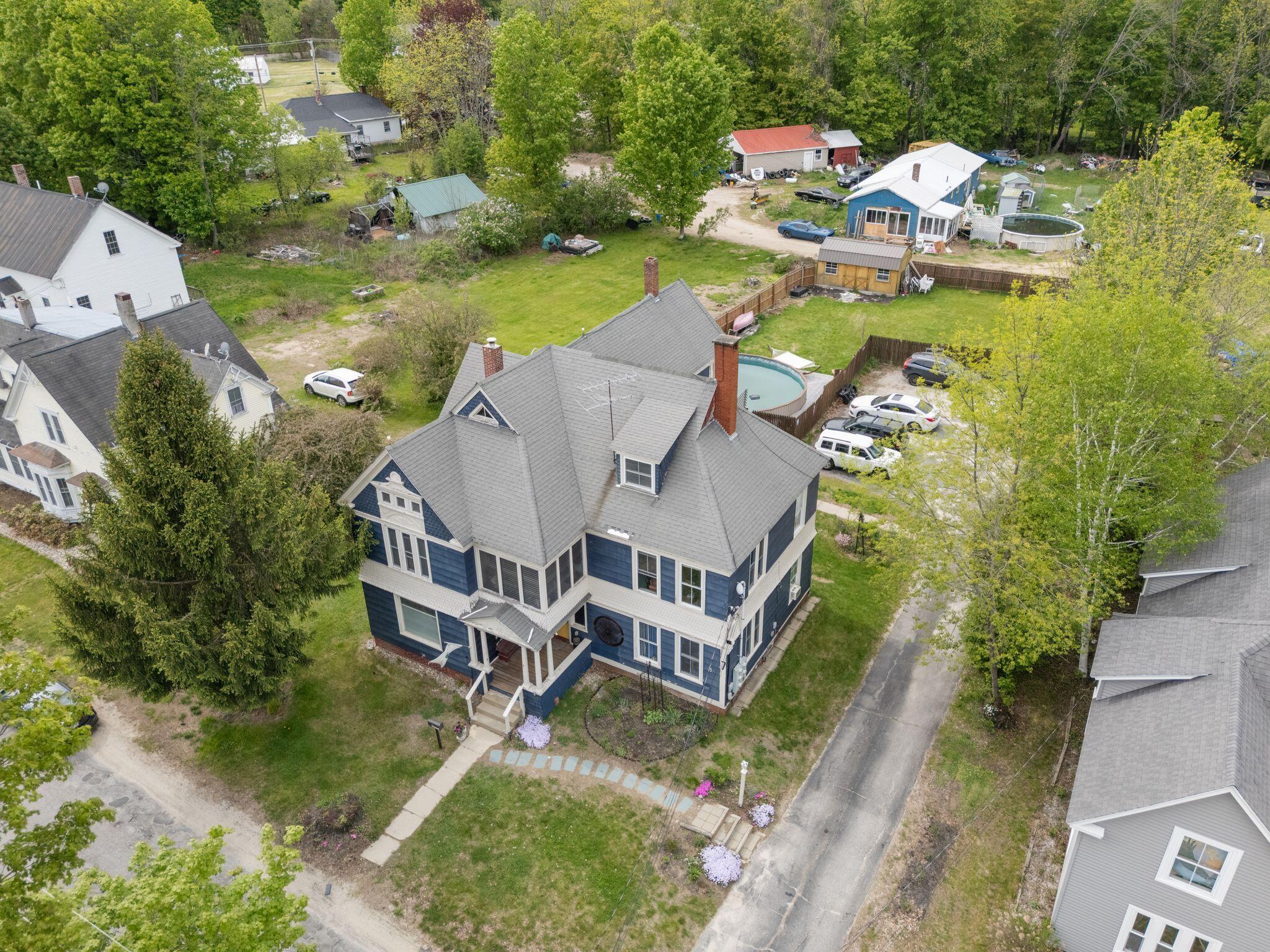 7 Porter Street Paris ME 04281