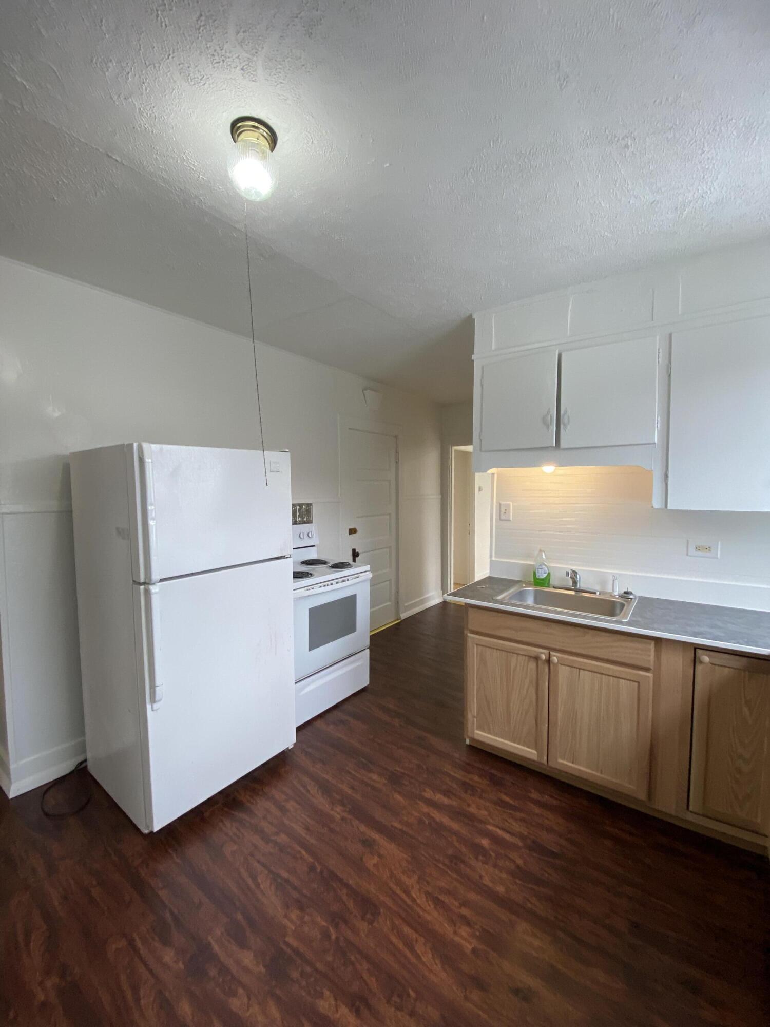 6 Fairmount Avenue Auburn ME 04210