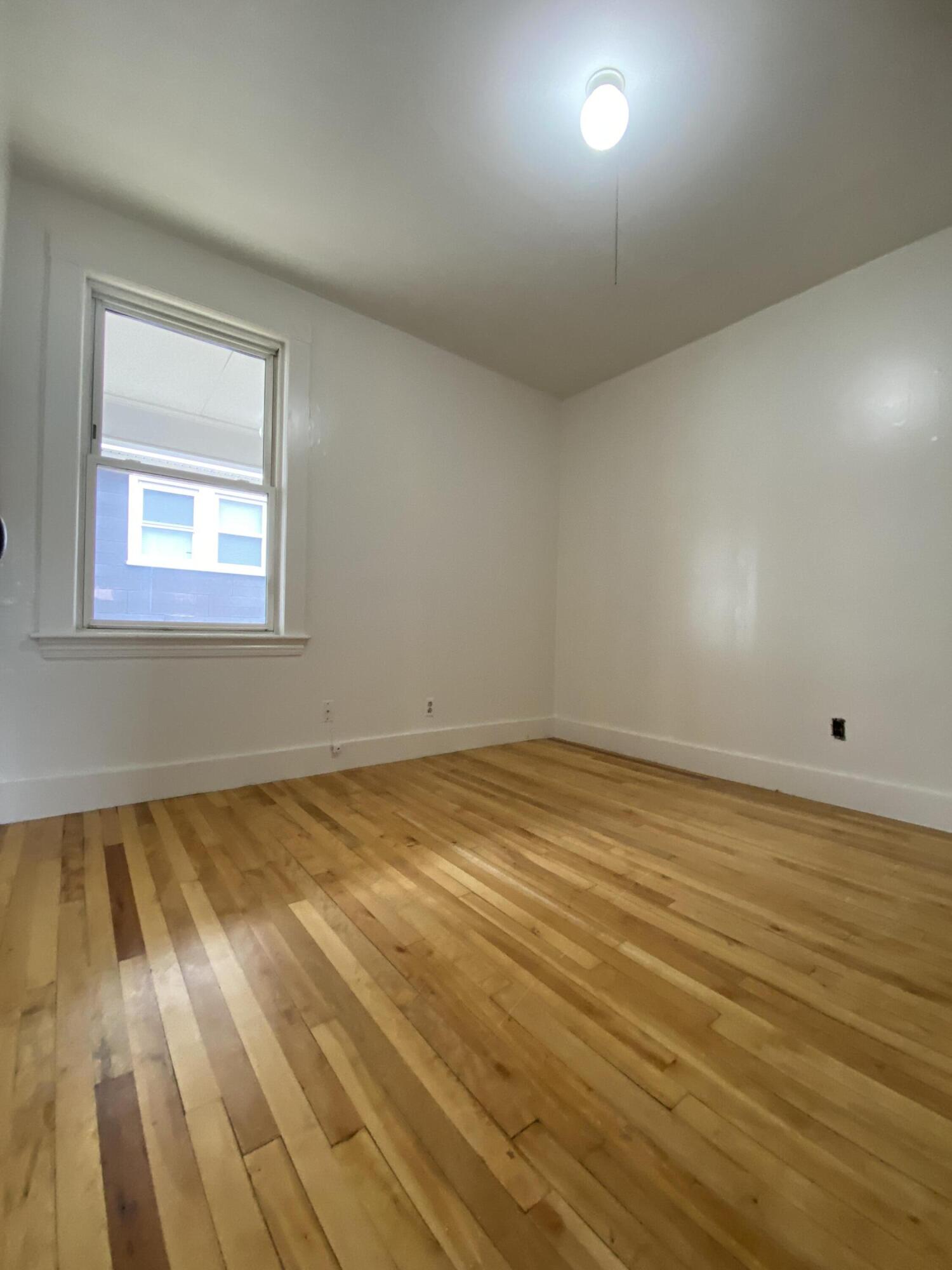 6 Fairmount Avenue Auburn ME 04210