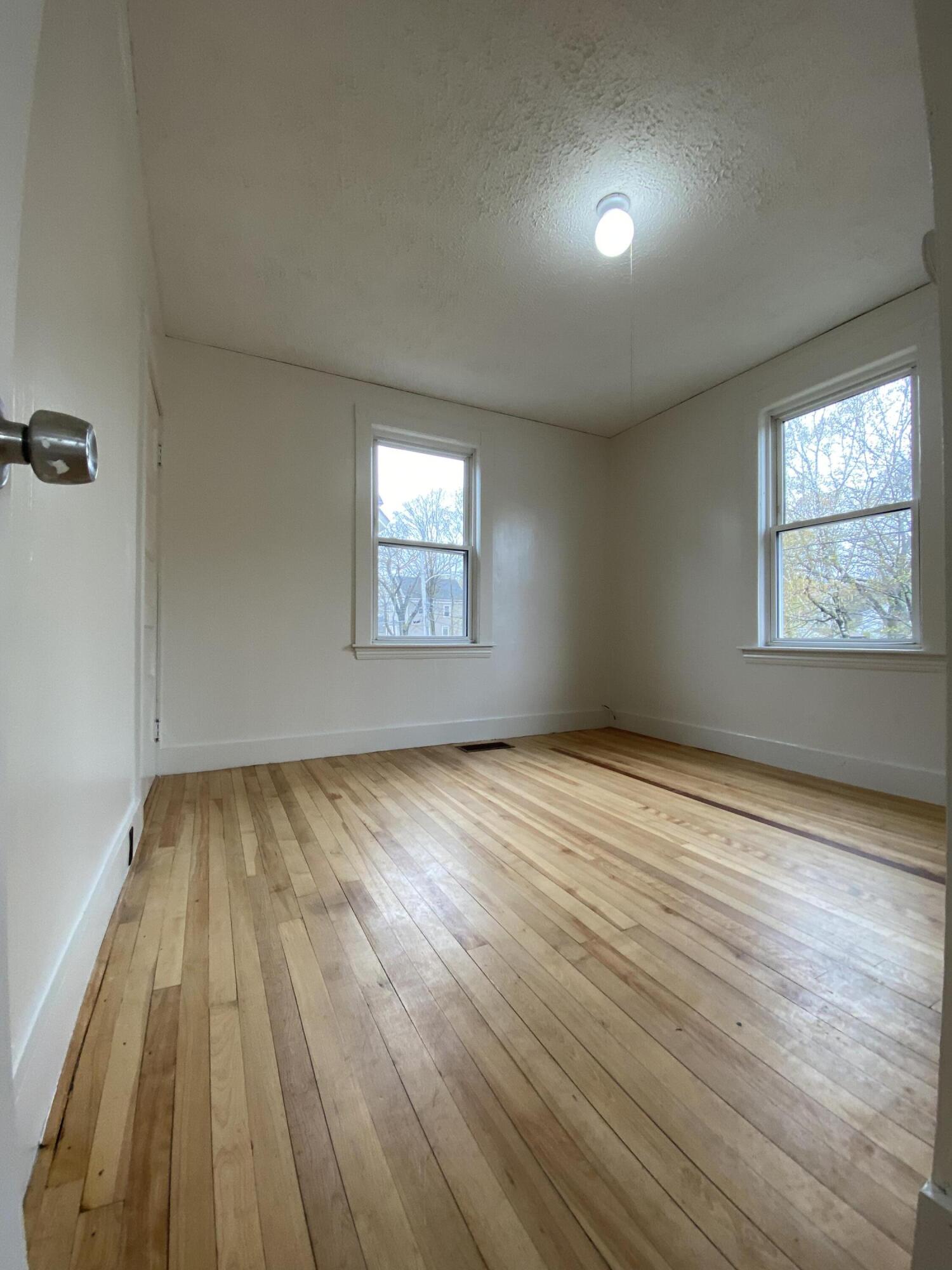 6 Fairmount Avenue Auburn ME 04210