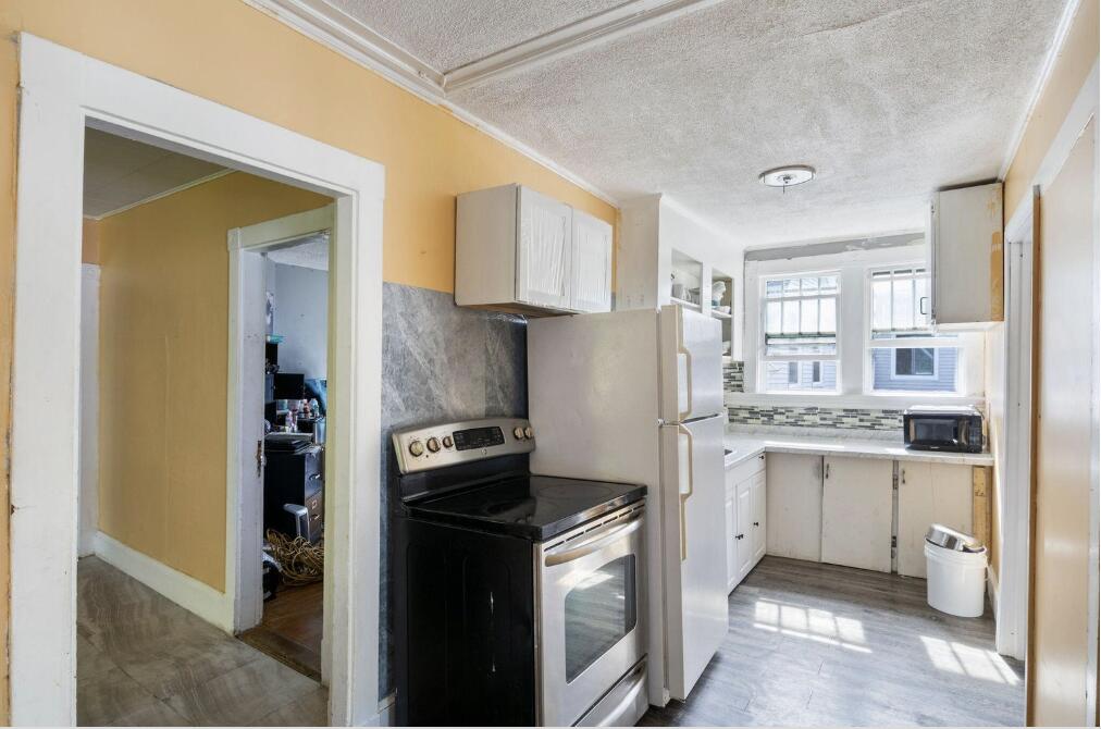 154 Madison Street Auburn ME 04210