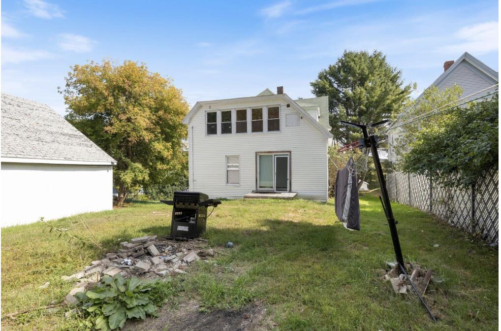 154 Madison Street Auburn ME 04210