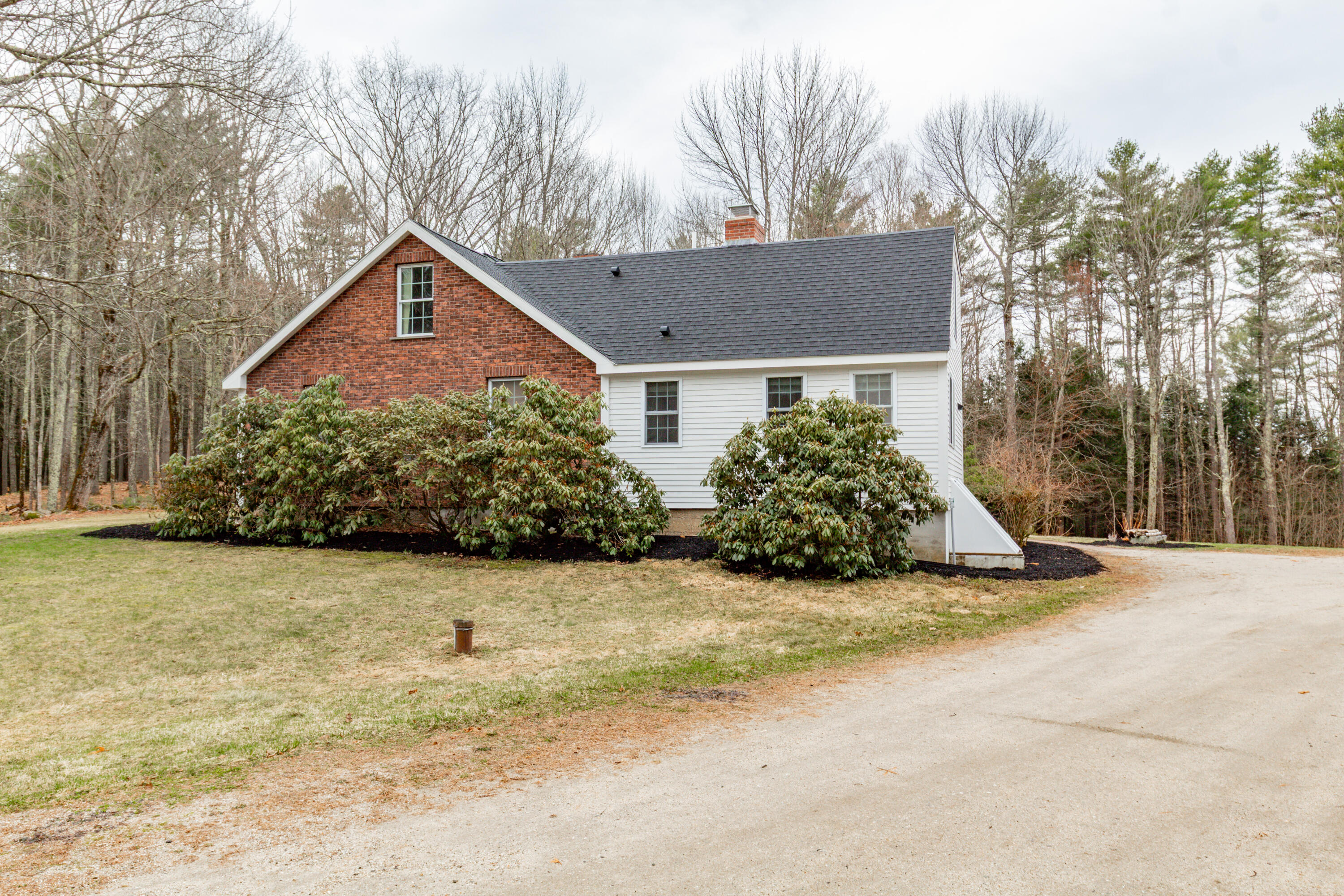 91 Merrill Gray ME 04039
