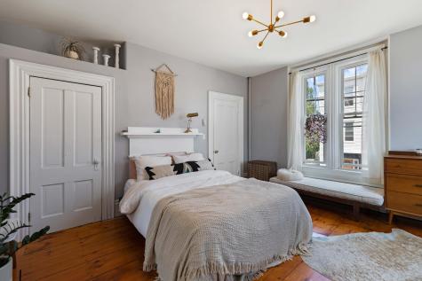 12 Smith Street Portland ME 04101