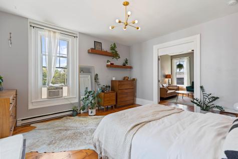 12 Smith Street Portland ME 04101