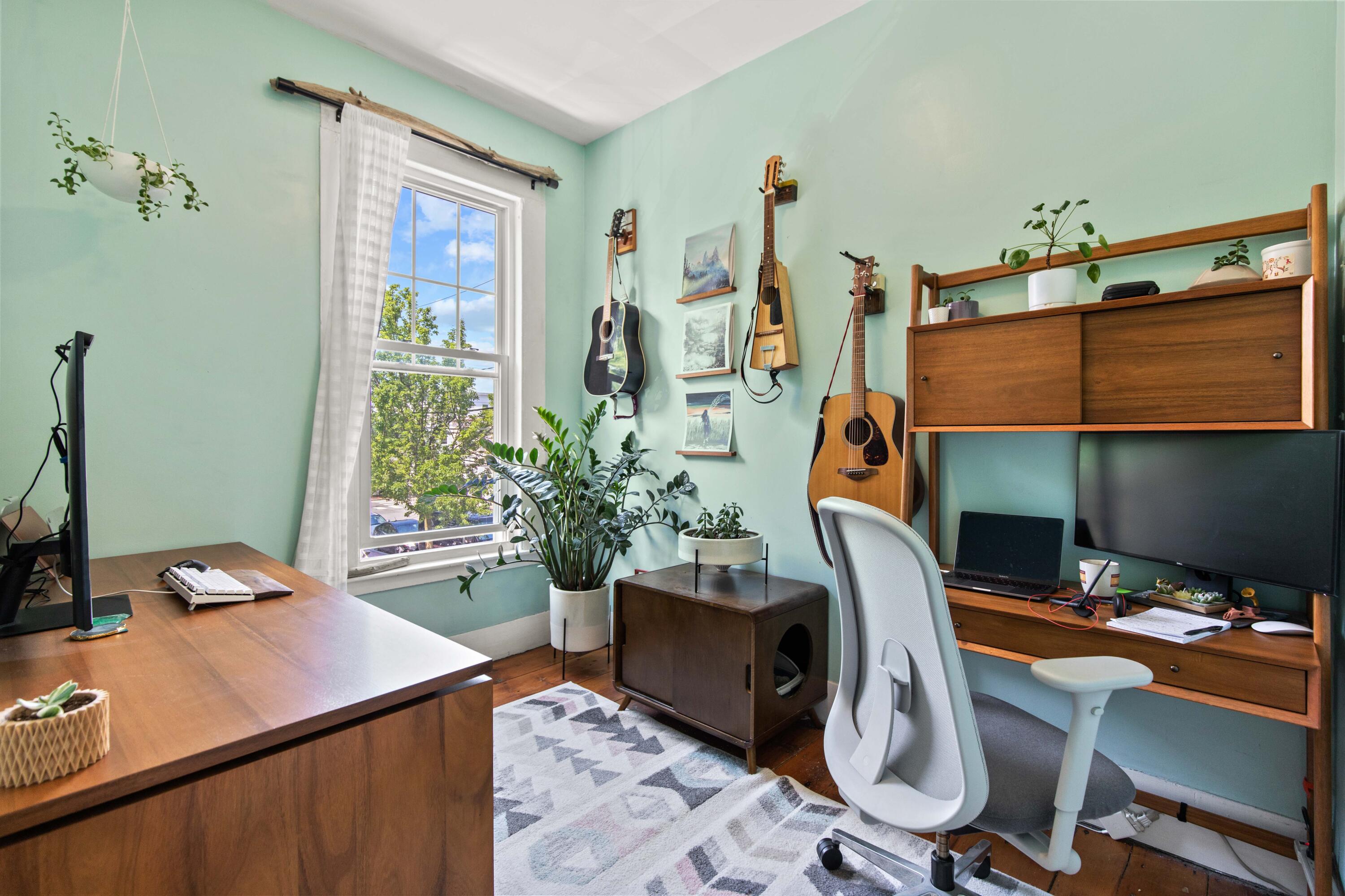 12 Smith Street Portland ME 04101