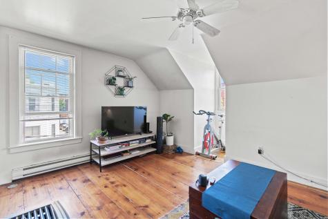 12 Smith Street Portland ME 04101