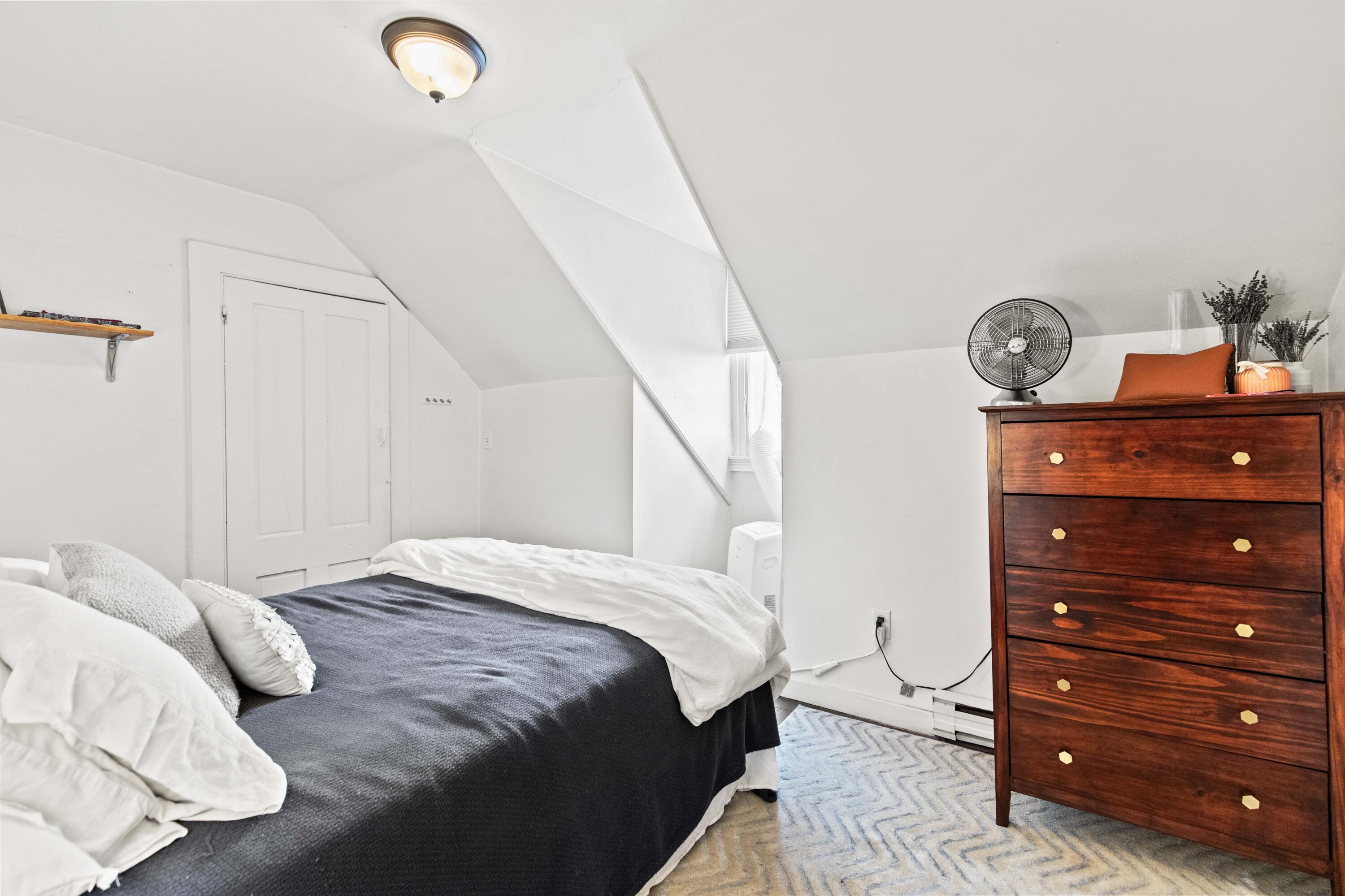 12 Smith Street Portland ME 04101