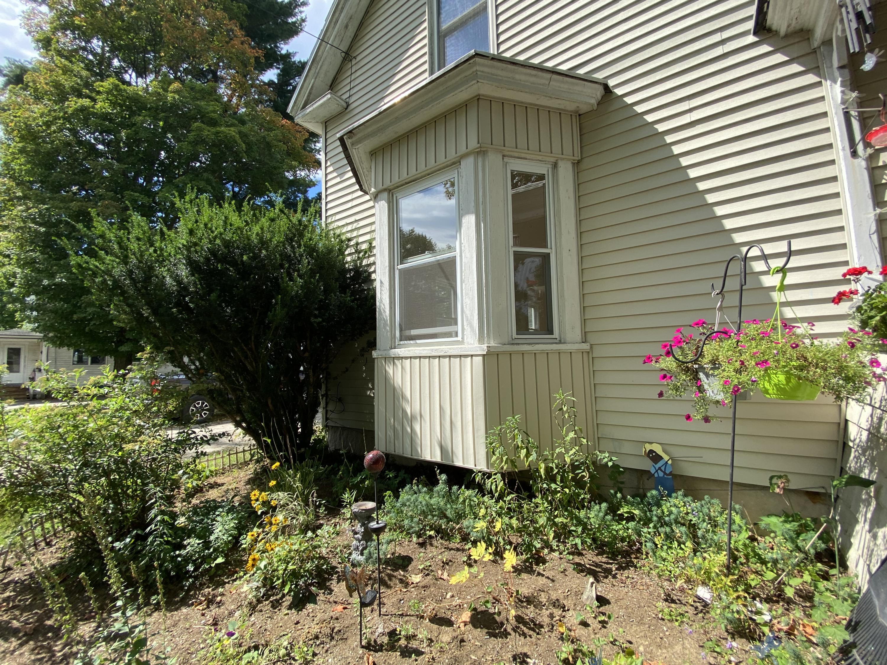 172 Maple Avenue Farmington ME 04938