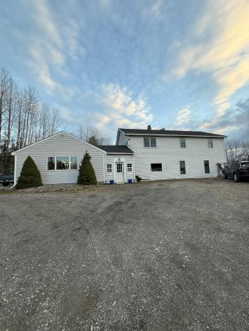 26 Clark Street Thomaston ME 04861