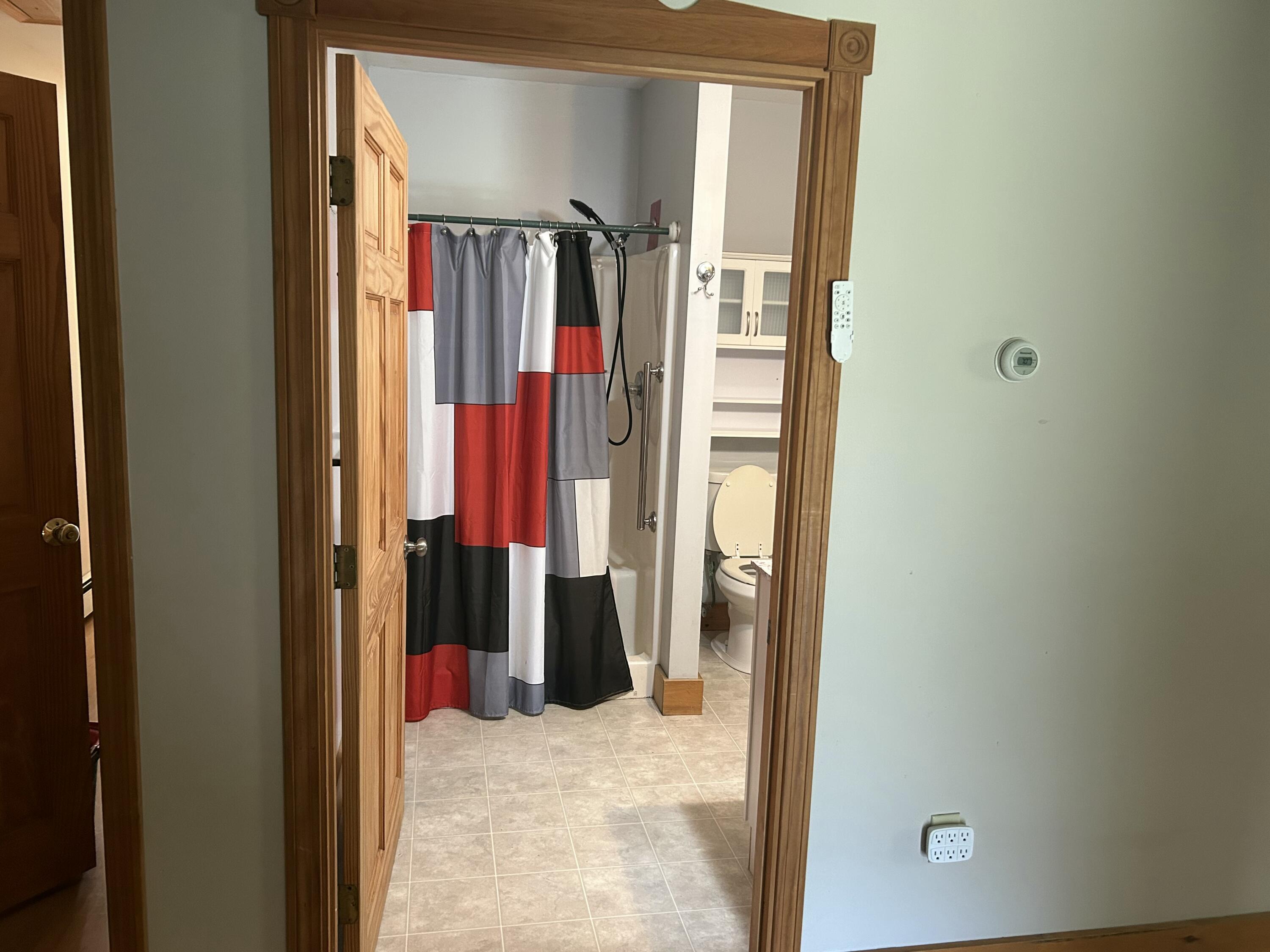 26 Clark Street Thomaston ME 04861