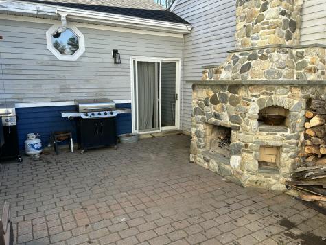 26 Clark Street Thomaston ME 04861