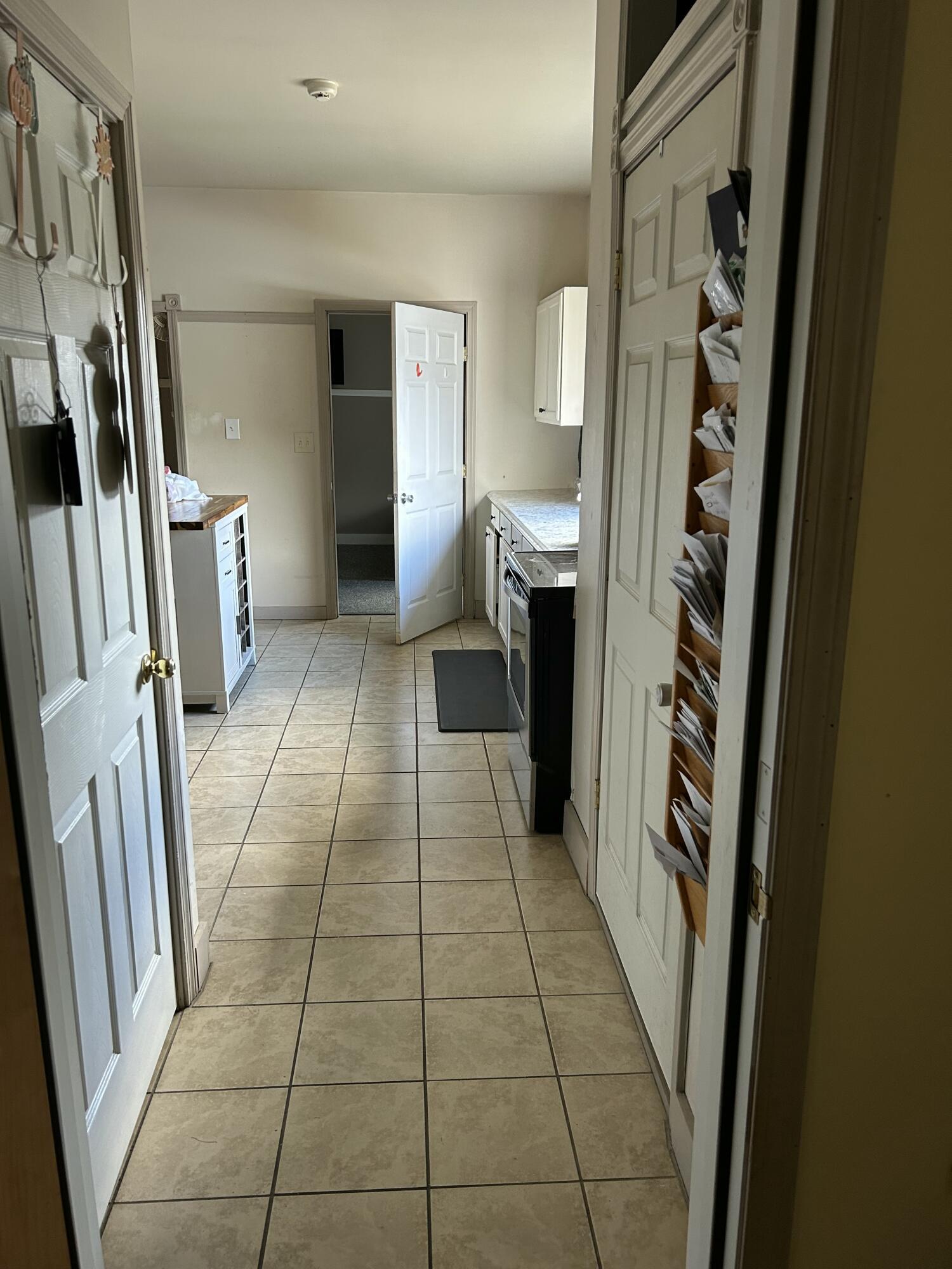 26 Clark Street Thomaston ME 04861