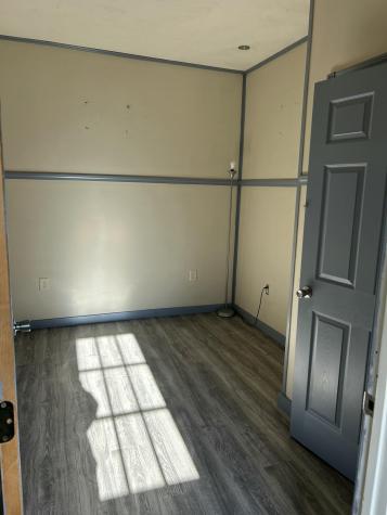 26 Clark Street Thomaston ME 04861