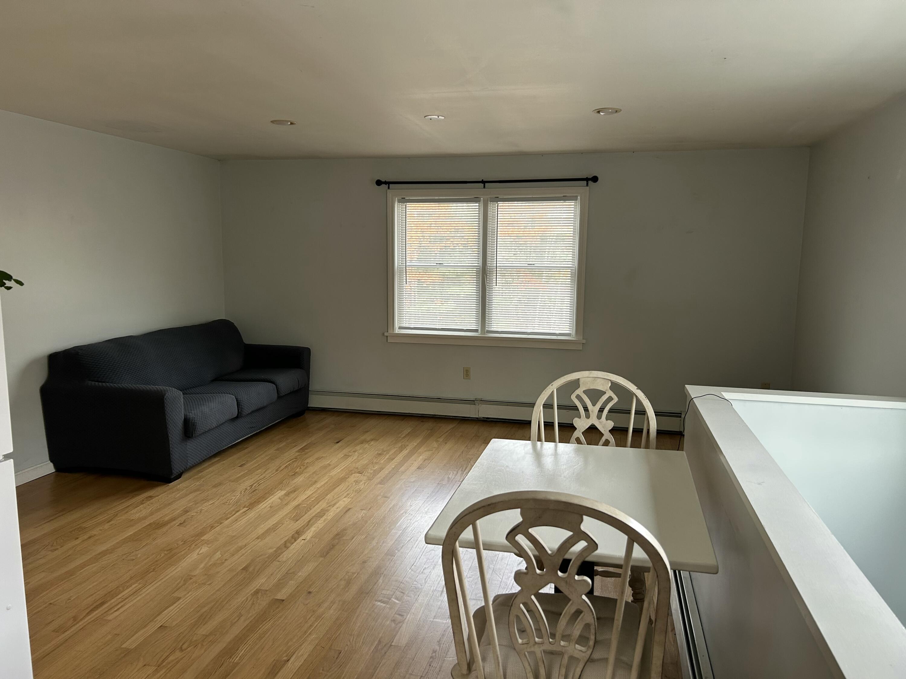 26 Clark Street Thomaston ME 04861