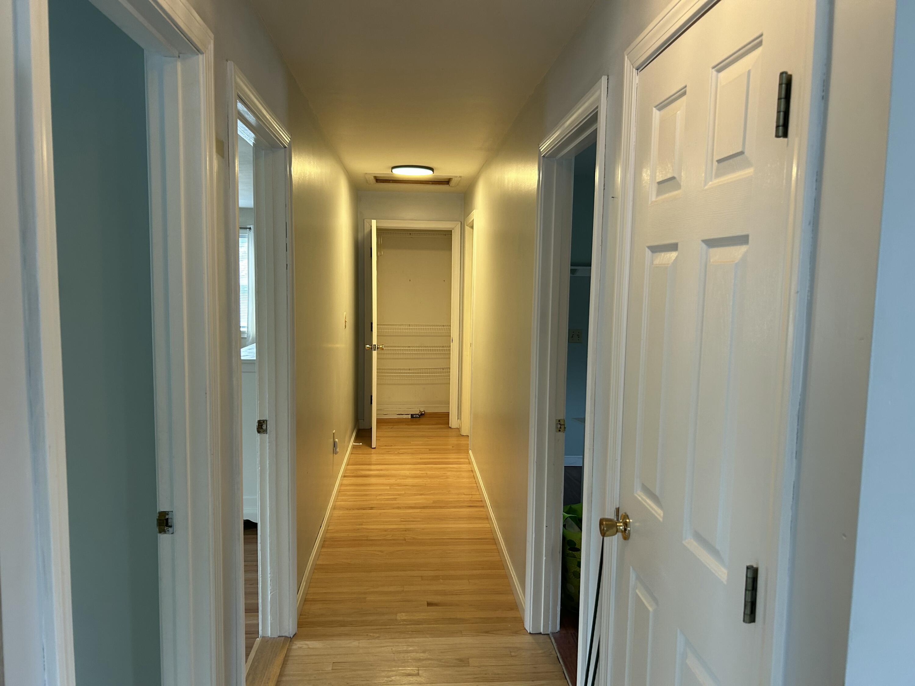 26 Clark Street Thomaston ME 04861