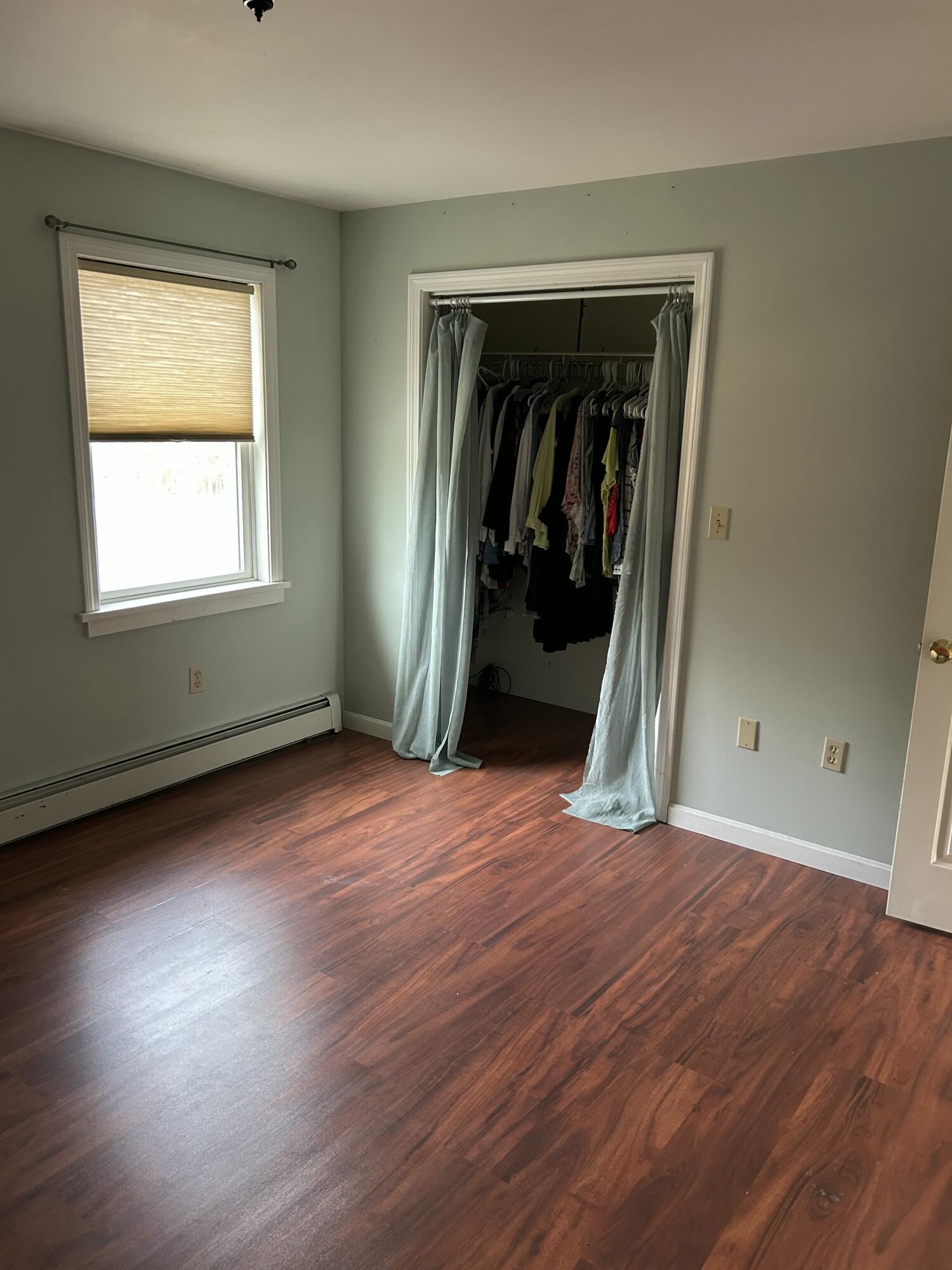 26 Clark Street Thomaston ME 04861