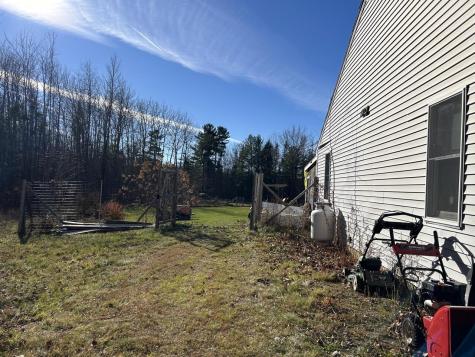 26 Clark Street Thomaston ME 04861