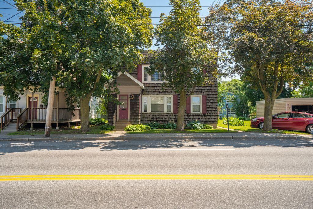 315 East Avenue Lewiston ME 04240