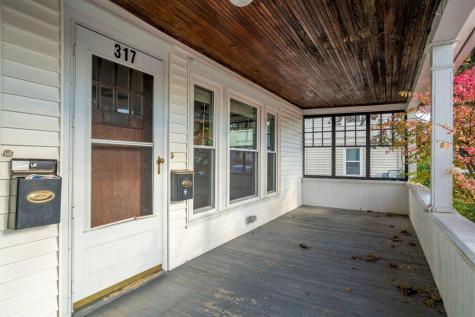 317-319 Turner Street Auburn ME 04210