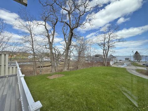 11 Overlook Road Lincolnville ME 04849