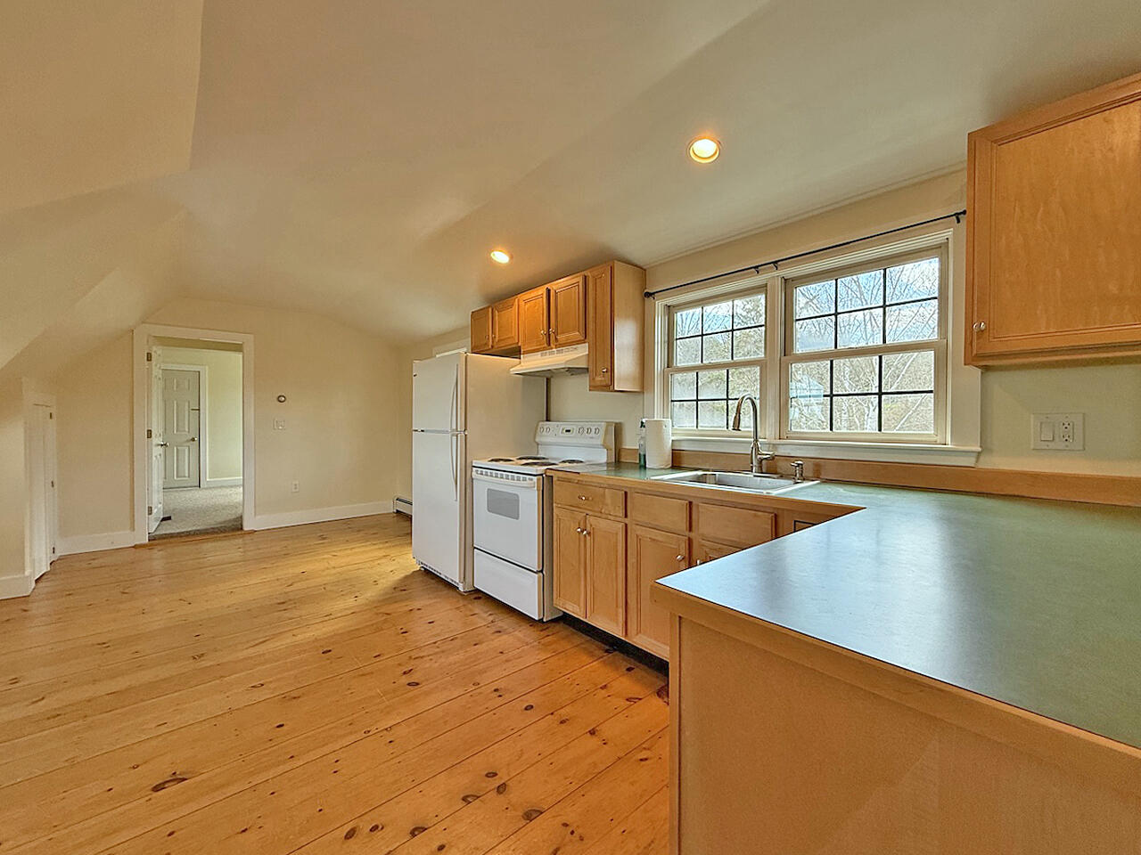 11 Overlook Road Lincolnville ME 04849