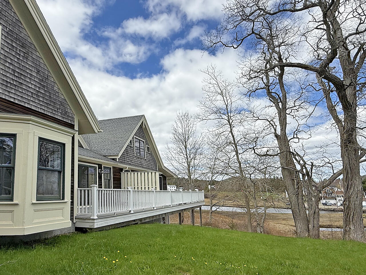 11 Overlook Road Lincolnville ME 04849