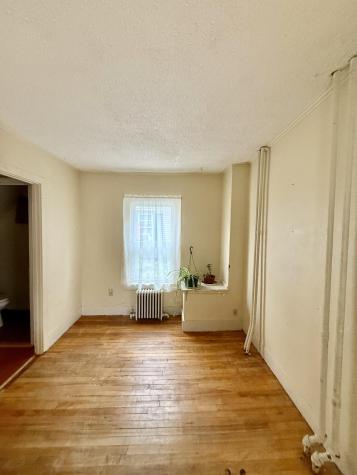 387 Broadway Bangor ME 04401