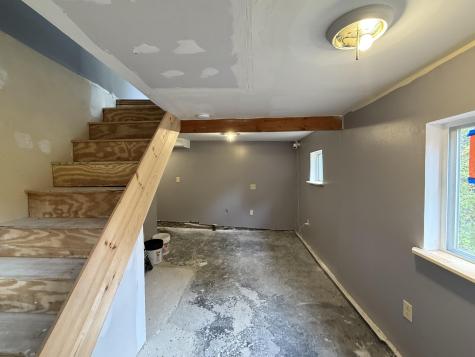 387 Broadway Bangor ME 04401