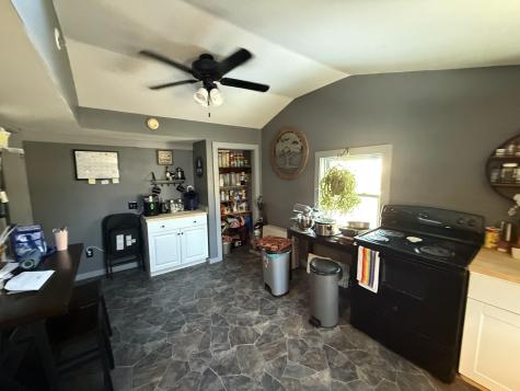 585 Maine Avenue Farmingdale ME 04344