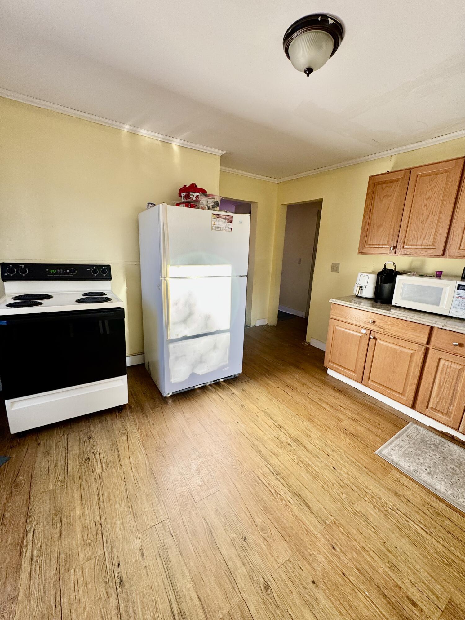 38 Brook Street Sanford ME 04073